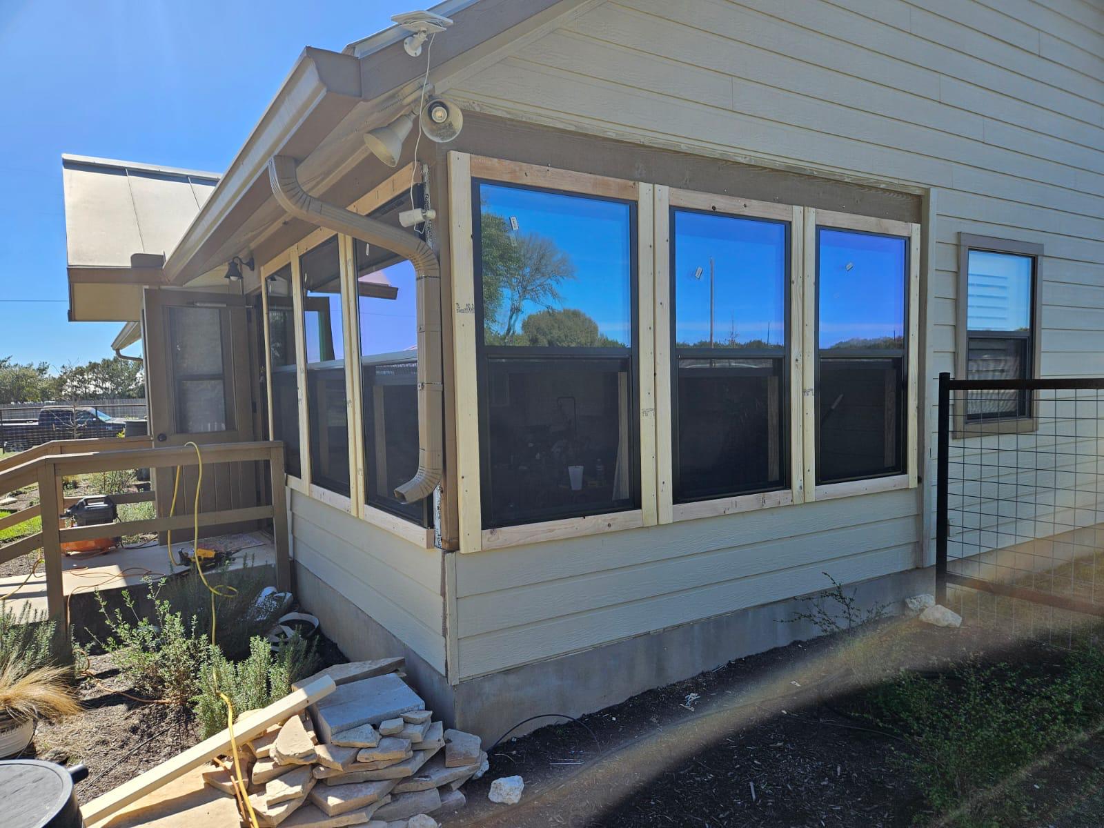 Screened porch exterior view built by Risen Remodeling in New Braunfels, TX